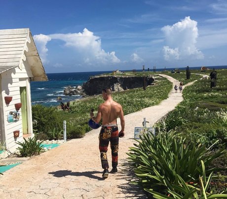 Nympho6ix nudes actress pictures