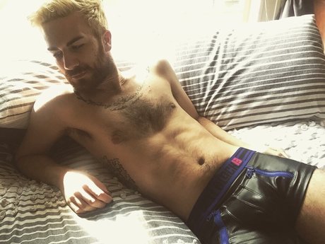 Underwear Junkie star sexy gallery