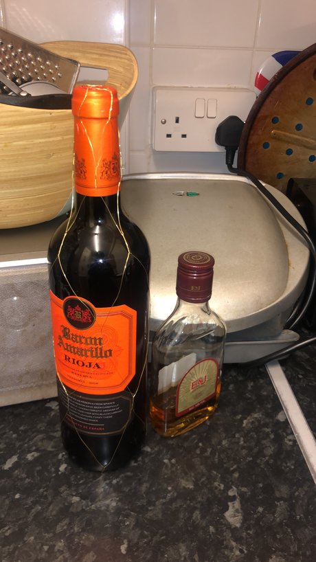 Undercxnstruction model erotic photo