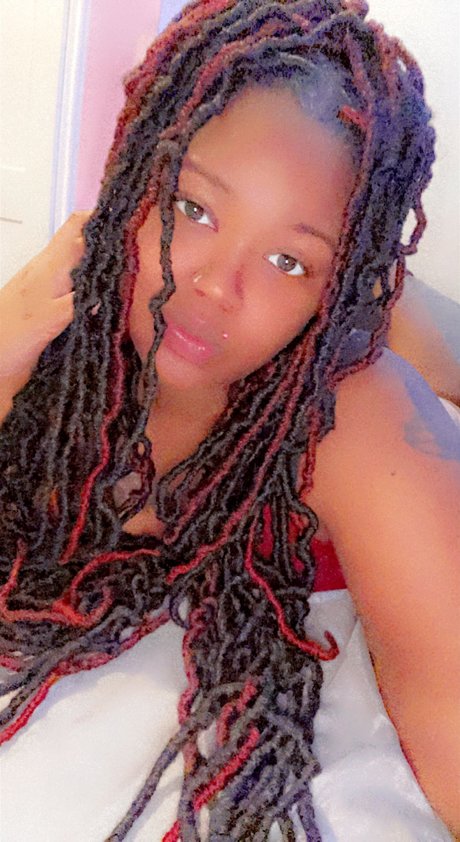 Bhadbayee star erotic picture