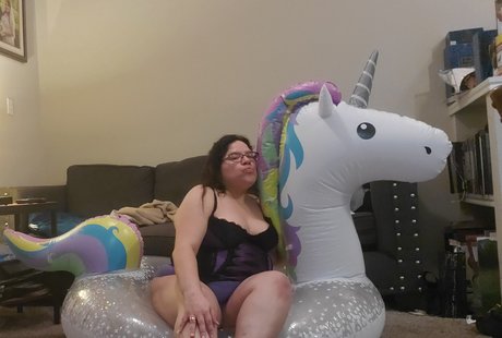 Whitewolflady hot model images