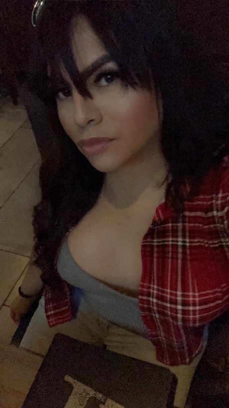 Khloe Transexual art star archive