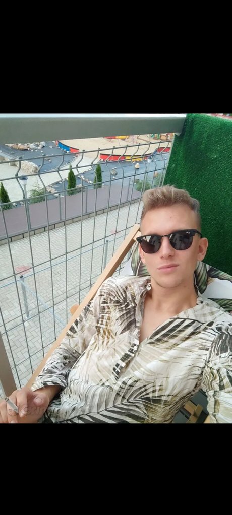 BadBigAlexx hot pornstar img