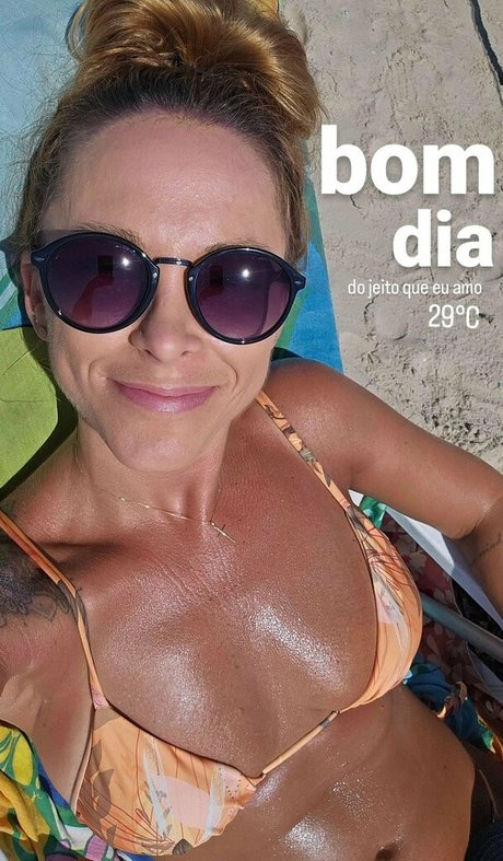 Taynah Espinoza pretty star photos