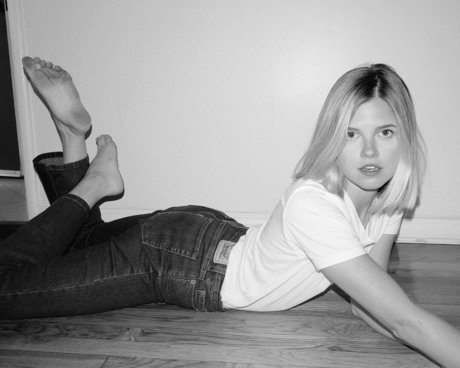 Ana Mulvoy Ten sex pornstar img