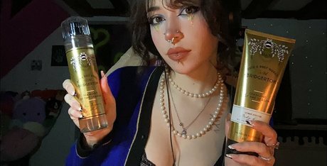 Floda ASMR perfect model gallery