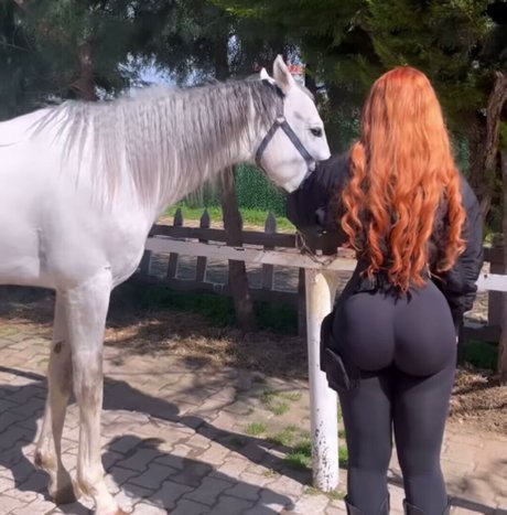 Ecbsnn model porn pics