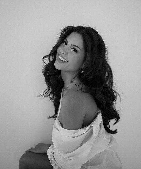 Bianca Kukobako model erotic archive