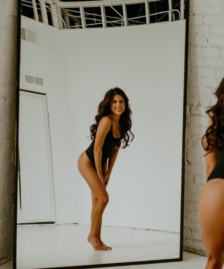 Bianca Kukobako star pornographic image