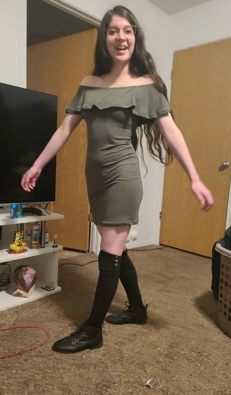 Petitslim pornstar top gallery