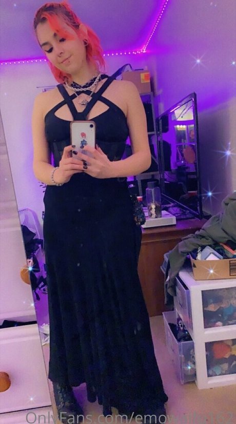 emowaifu162 Profile pic