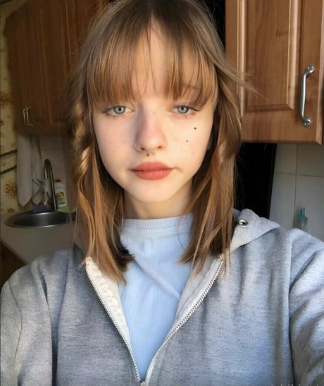 vikinni bikinni nudes star pics