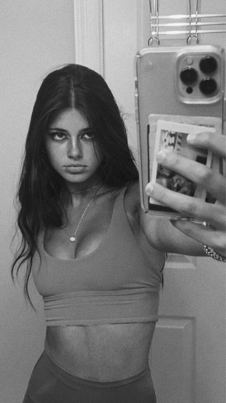 Kendeeznutz free star image