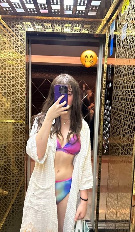 Mervepery pornographic actress galleries