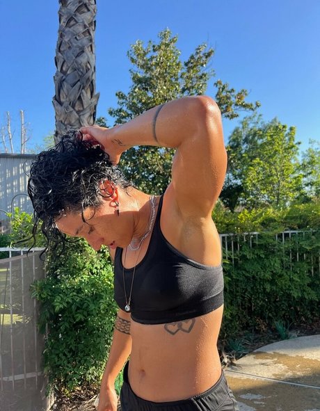 taytate12 perfect actress pics