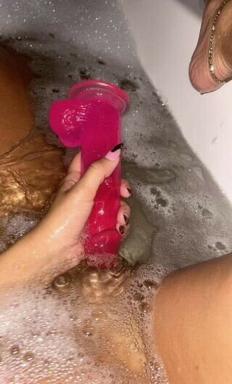 brazibabee nude actress pictures