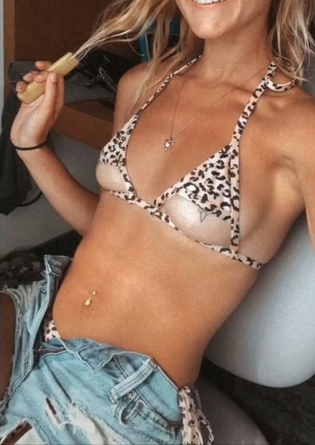 ccupcake69 exclusive model picture