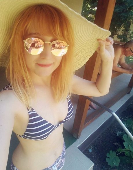 SquChan xxx model pictures