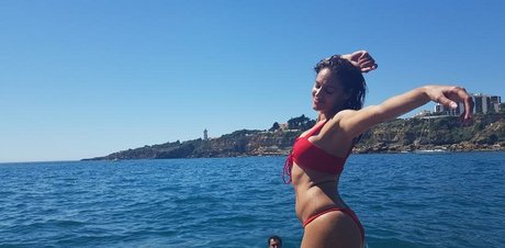 Joana Alvarenga pornstar nude galleries