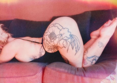 sainte marnie hot pornstar photo