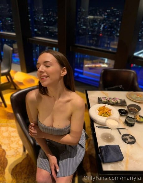 mariyia star top picture