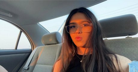 snowiislxt xxx star img