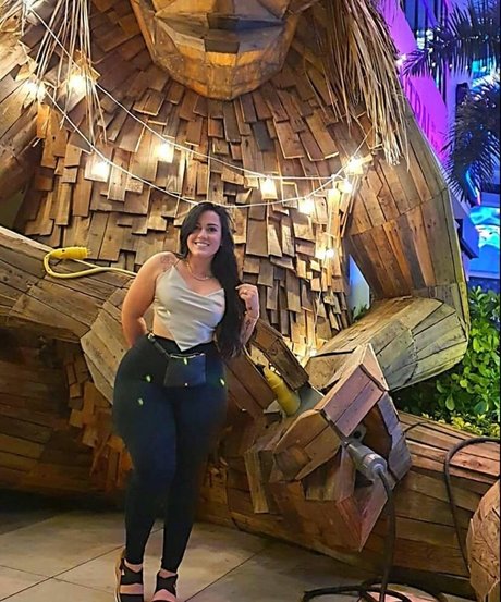 Franche Tamil model erotic image