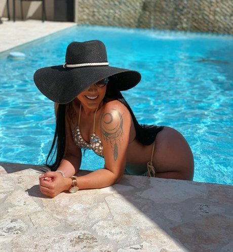 Franche Tamil erotic star pictures