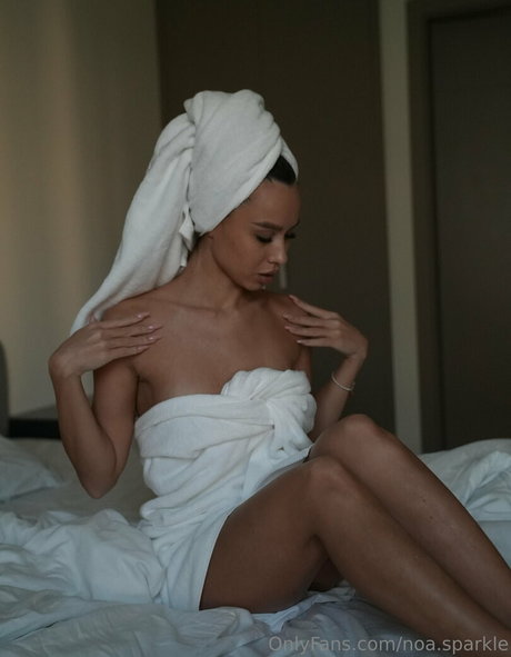 noa sparkle pornstar sexy image