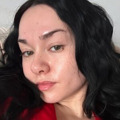 Amy Roseling art model img