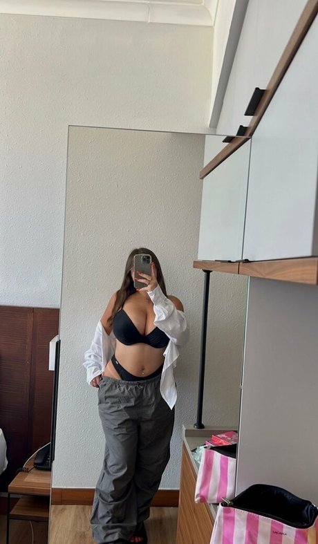 Tamar Abuchzira exclusive pornstar image