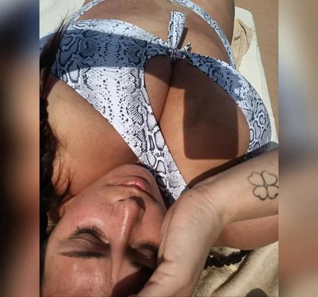 Laura Chiaramonte exclusive pornstar photos