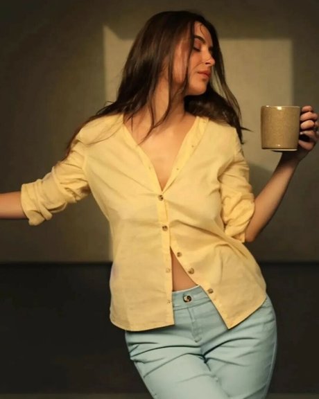 Nikkesha Rangwala free star photo