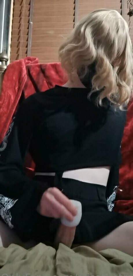 alisathetrap pornstar naked picture