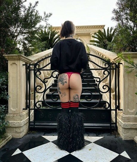 FaceTatMami hot model pics