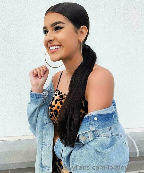 lolalourdes pretty pornstar photos