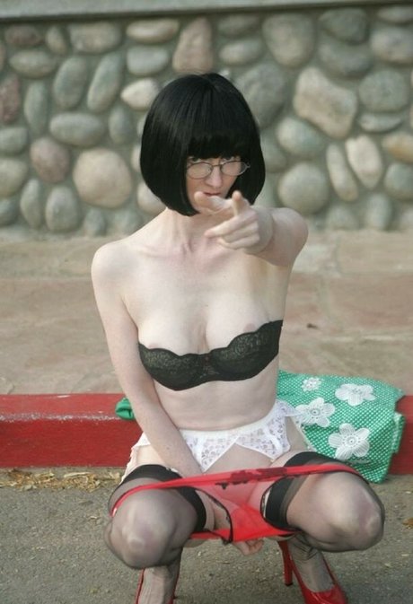 FFstockings Julia pornographic model pic