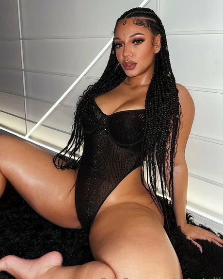 natortelli model nudes photos