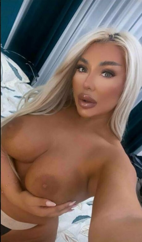 teach me amy erotic model image