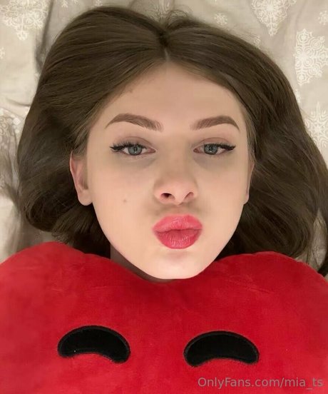 mia ts best actress gallery