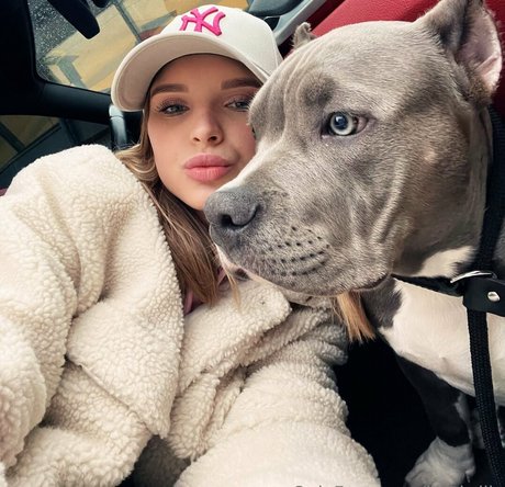 lilathrills pornstar nude pics