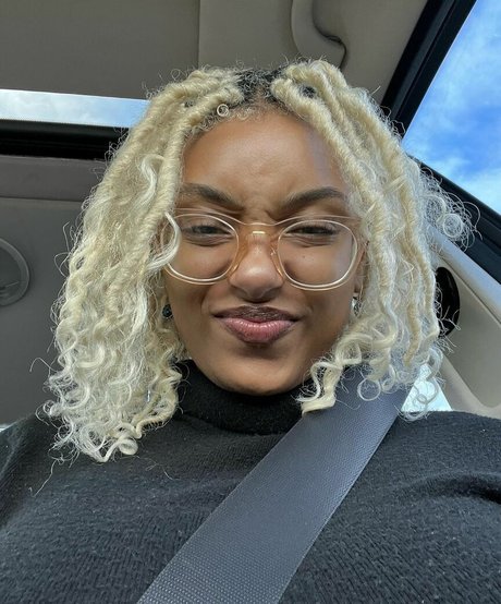 Plantbae star naked image