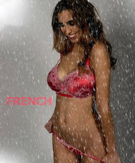 Amanda Dodson Thompson star hot image