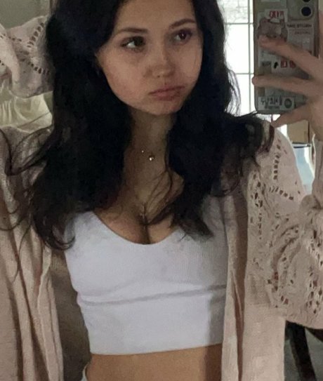 Cait ASMR pornographic model photo