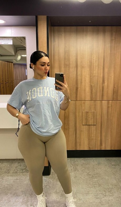 Zainaabb ab nude pornstar pics