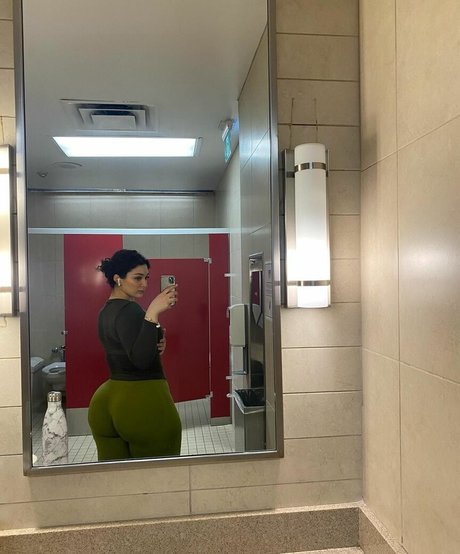 Zainaabb ab pornstar hot archive