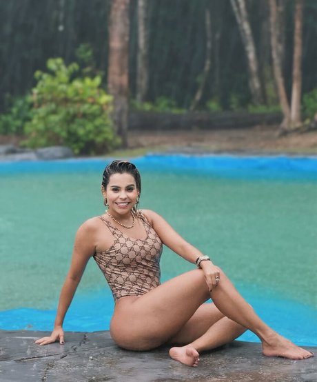 Patr cia Alencar beautiful star img