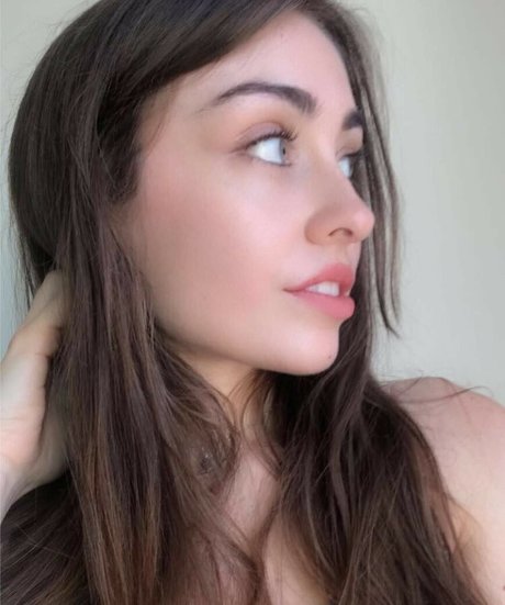 Happysadflower nudes model gallery