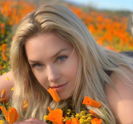 Elisabeth R hm sexy model gallery