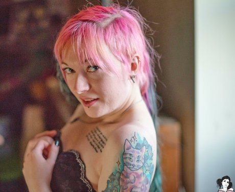 Venomousrose nice actress pics